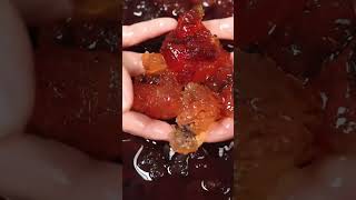 Люди соскребают это с дерева... и едят #спидран #shorts