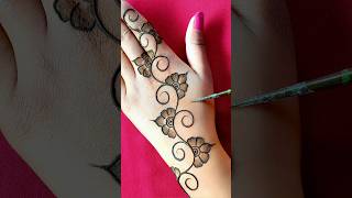Back hand mehndi 😍 Easy Simple Mehndi | Mehndi Design | Mehndi #mehndi #shorts