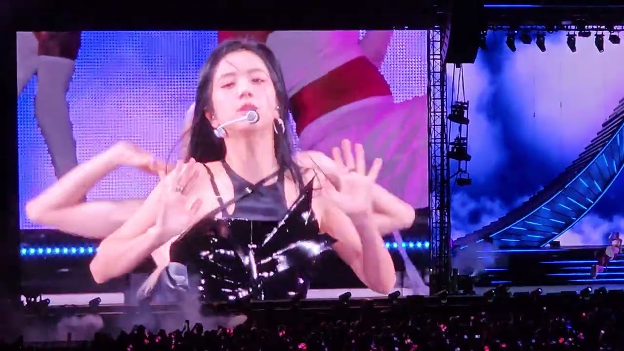 HOW YOU LIKE THAT by #BLACKPINK - Born Pink World Tour - San Francisco -  August 2023