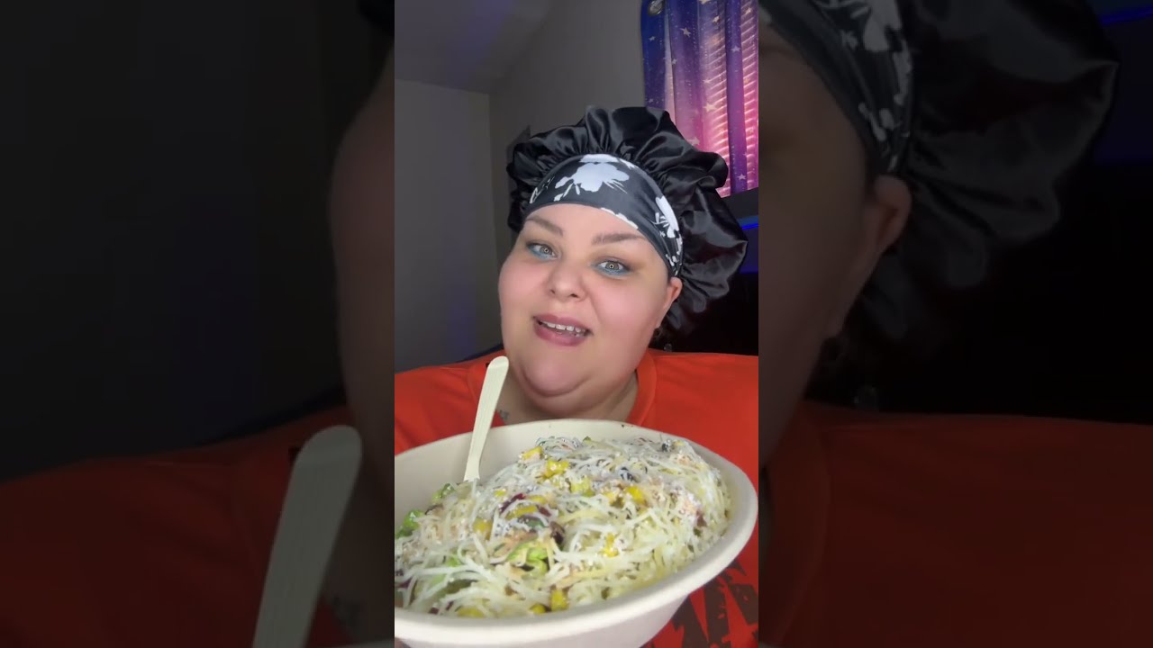 Whats up Everybody foryoupage EatWithCilla Foodie Qdoba