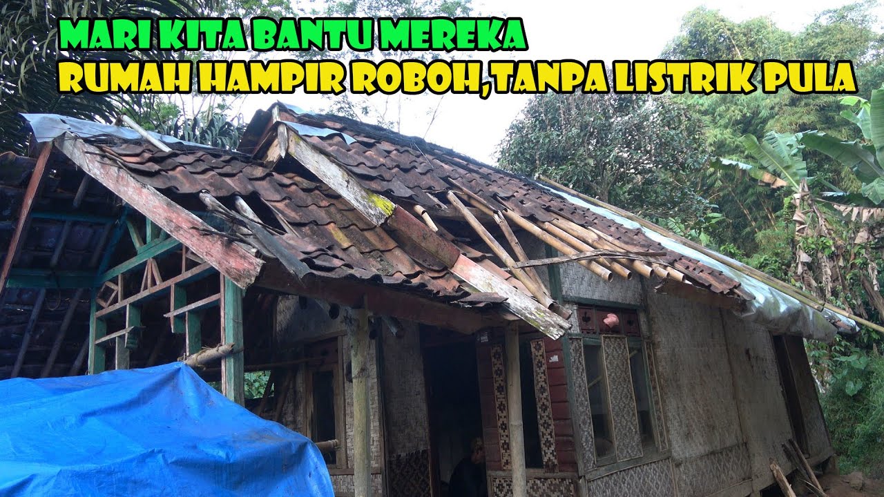 Mari Kita Bantu Orang Orang Yang Kurang Mampu. Berikanlah Mereka Cahaya Dari Kegelapan Malam.