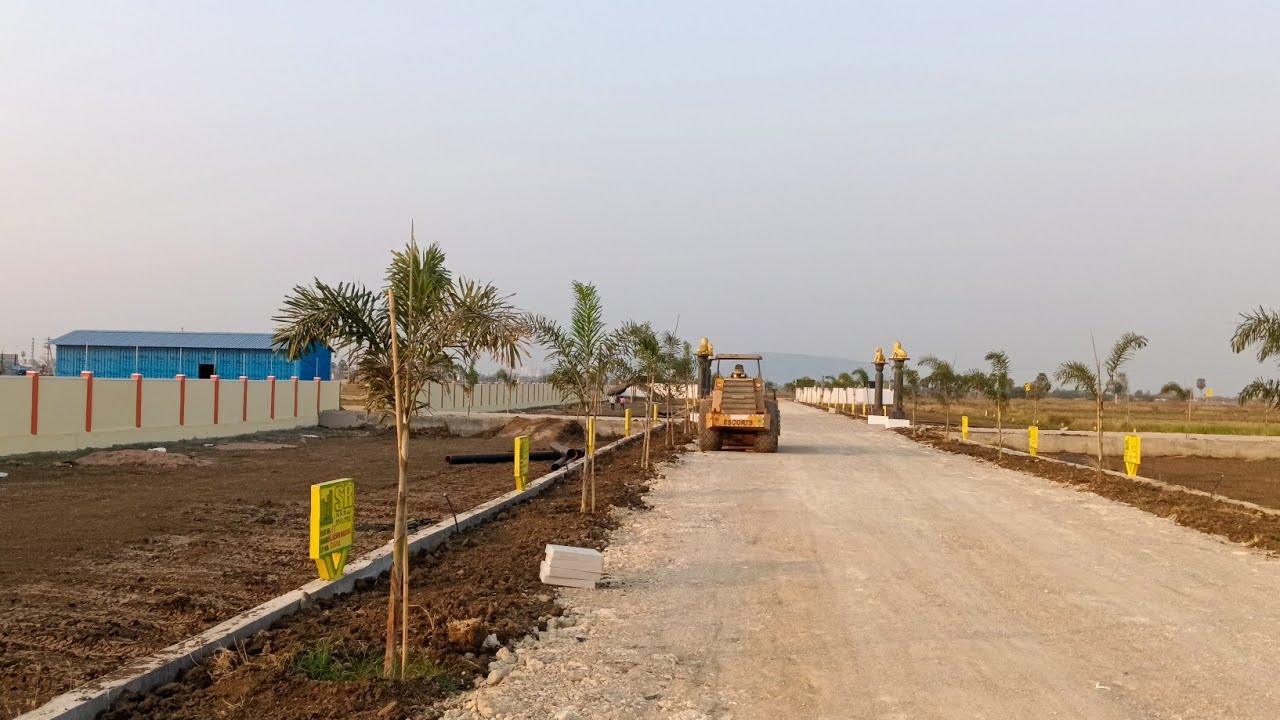 AMARAVATI CAPITAL CRDA PLOTS RS 26000/-KAZA MANGALAGIRI HIGHWAY SPOT REGISTRATION BANK LOAN AVAILABL