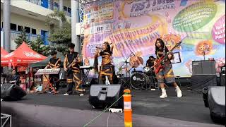 juara 2 Syafest 2025 Sma Syafana Islamic School  Beraksi kotak Cover By Saturday19 Band