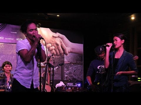 Slank Feat. Titi Rajo Bintang - Terbunuh Sepi (Live Performance)