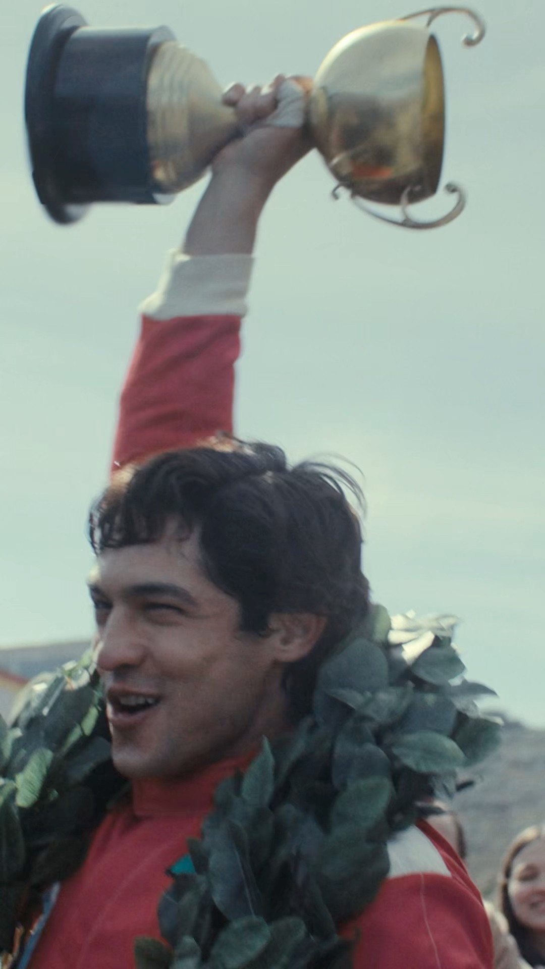 #Senna já está disponível!