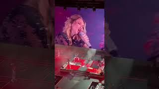 Hadise - Hay Hay (4K) (2023 PMGC Final - İstanbul) #PUBGM Resimi