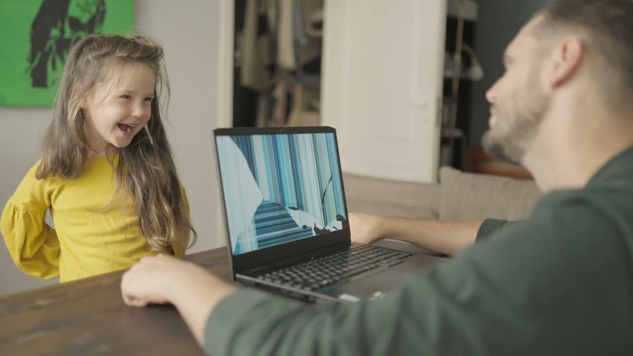 Tēvi un meitas - Tēti, ko tu pēti