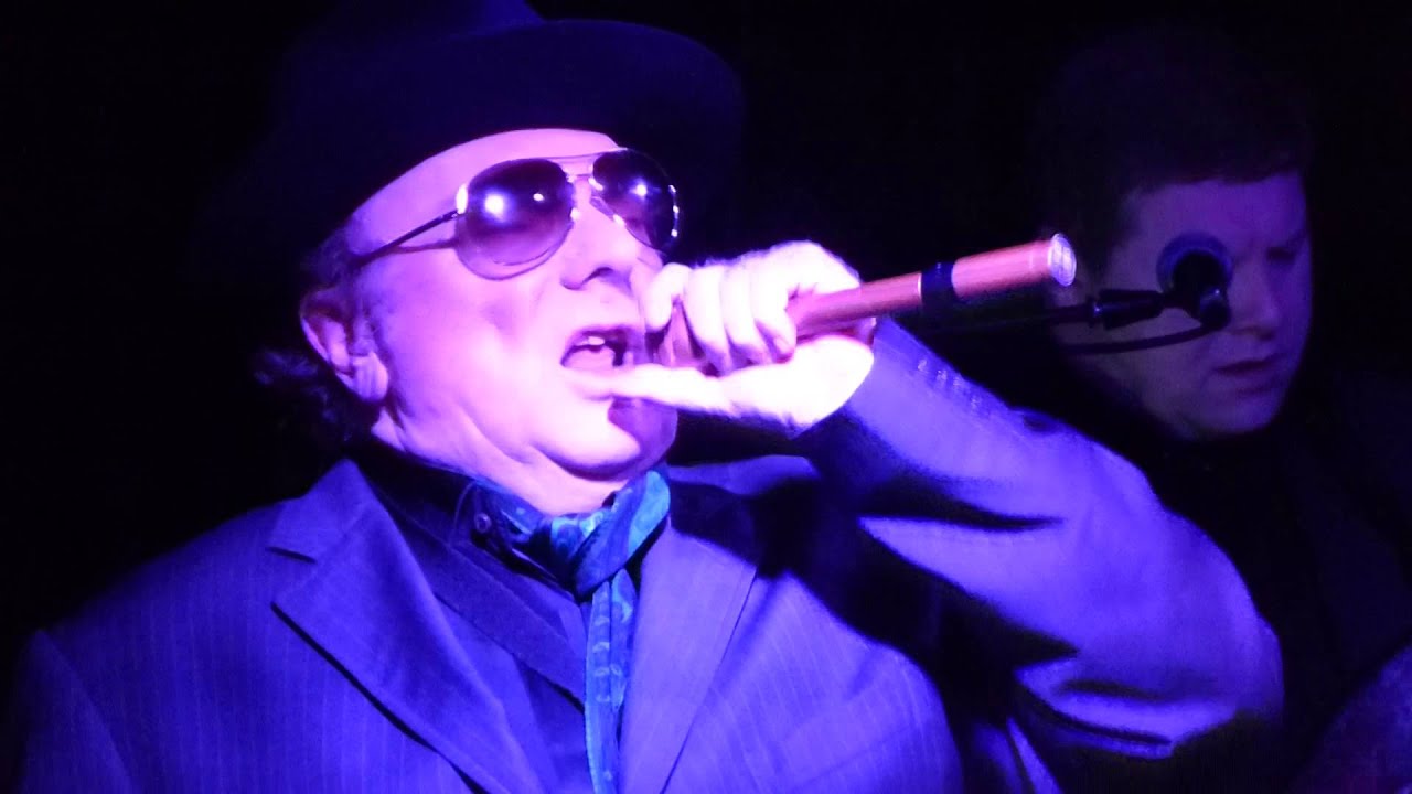 Van Morrison sings Baby Please Dont Go and Parchman Farm at Nells 3 Nov 2014 YouTube