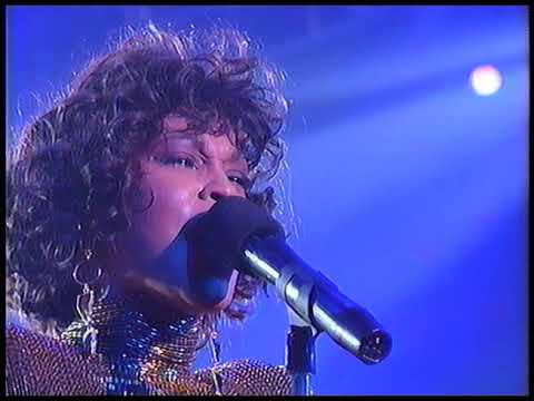 Whitney Houston Live - All The Man That I Need - Billboard