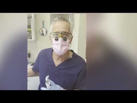 Dr. Richard Lechner, DDS, demonstrates how to use the DentalVibe
