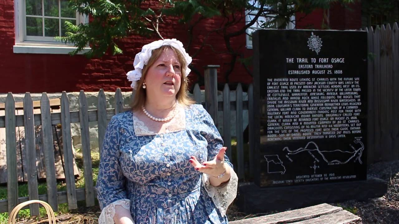 Old & New in Historic St. Charles