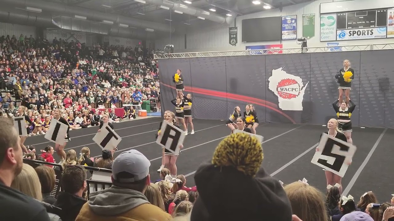 2022 UW Oshkosh State Cheerleading Championship - (4k Ultra HD)