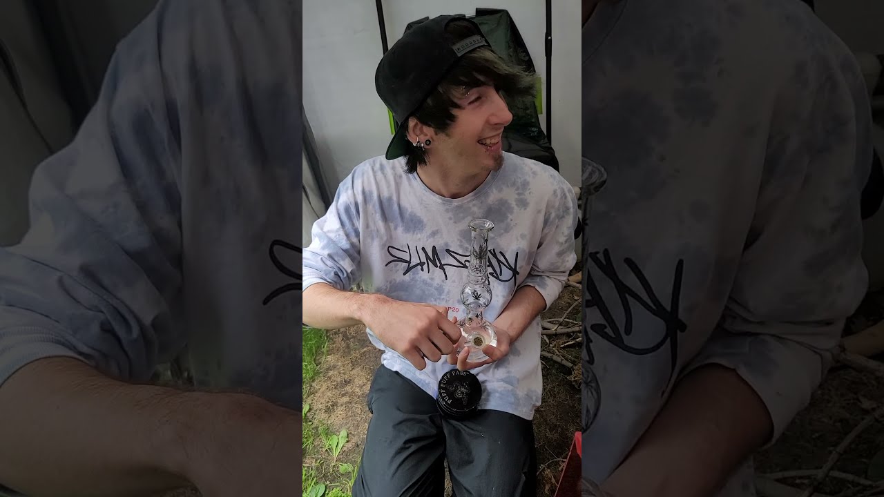 Legal In Canada ☆Bong Toke☆