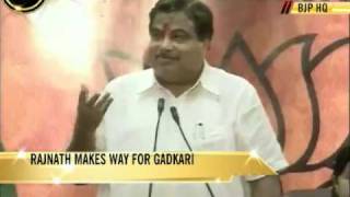 Nitin Gadkari takes over as BJP President