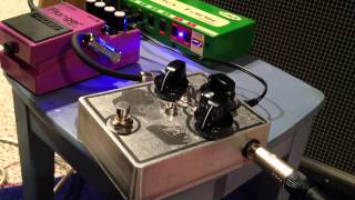 Big Muff Pi clone -- DIY effects!