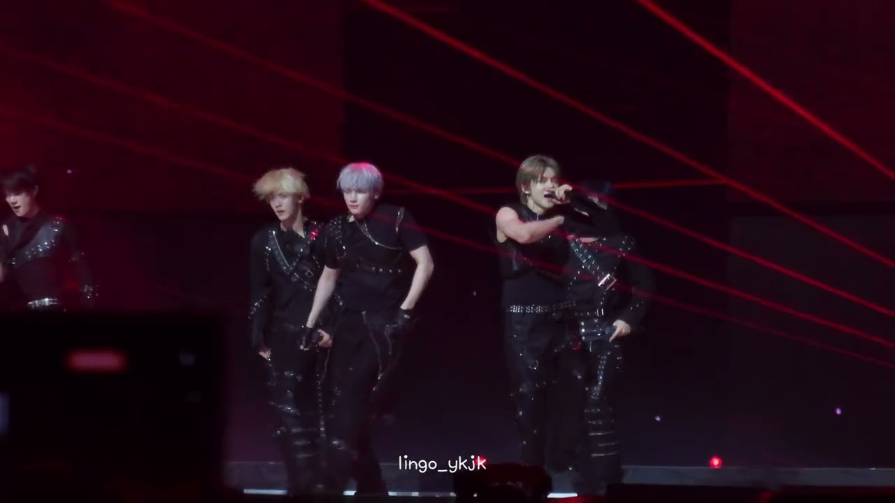 250822 TXT  - Upside Down Kiss | ACT : TOGETHER | IN SEOUL | TOMORROW_X_TOGETHER | 