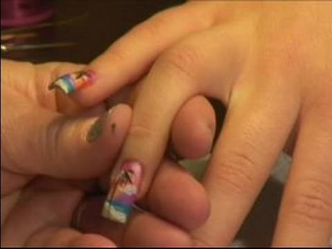 How to Make Nail Art : Adding Palm Trees to a Beac...