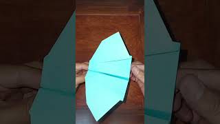 Make a paper airplane like a bat flapping its wings