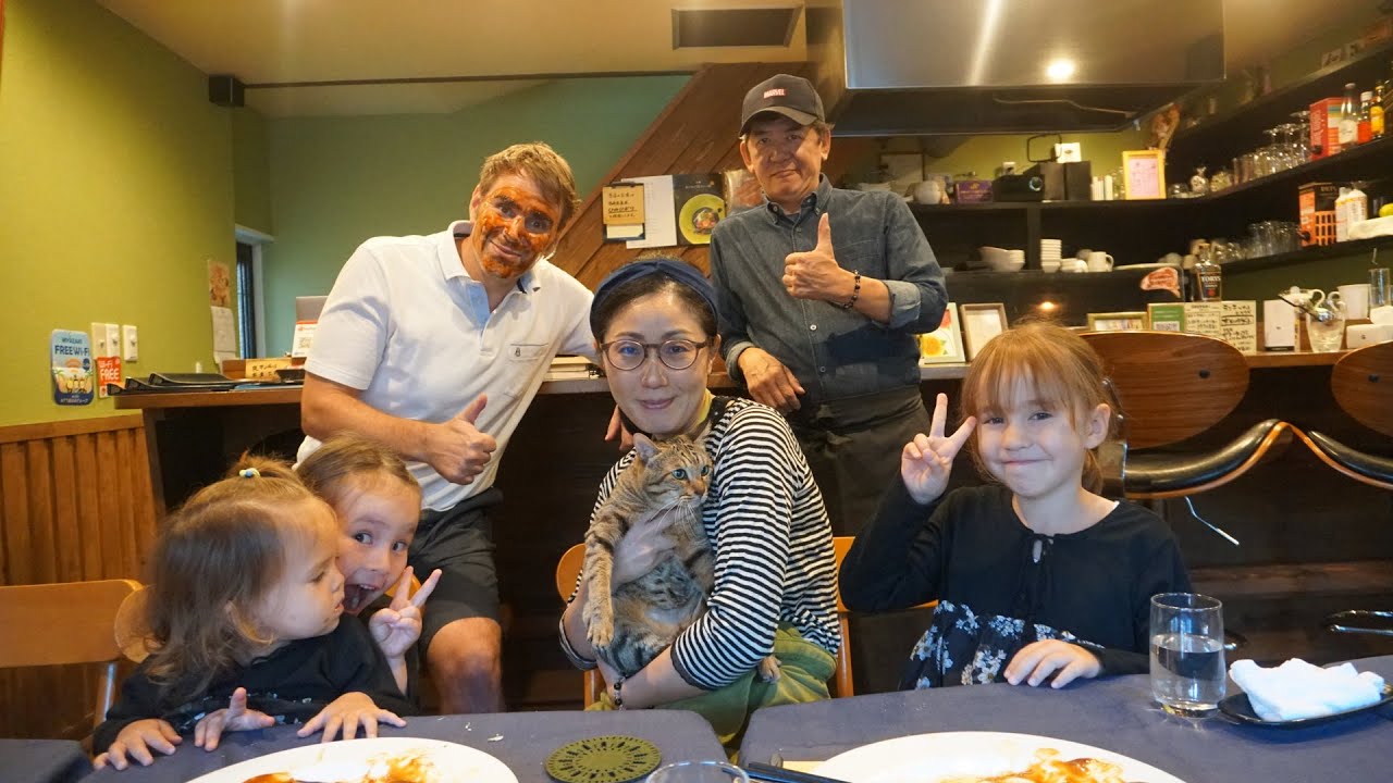 【cafe dinning GREENA】大炎上！美味しいハンバーグ！バイリンガル姉妹