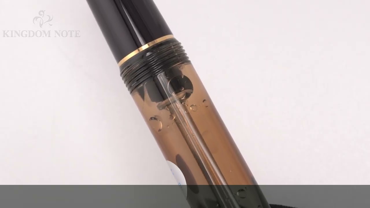 PILOT パイロット 万年筆 カスタム823 ブラウン 細字 - YouTube