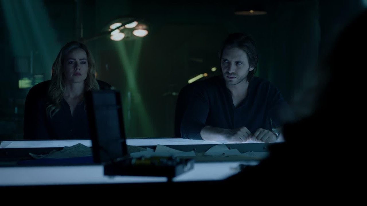 Super-Fanta-Fi: 12 Monkeys Series Finale Review - YouTube