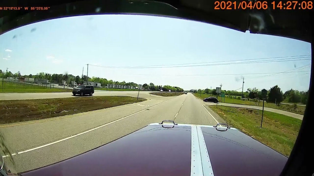 Car Pulls Out in Front of Semi Truck || ViralHog - YouTube