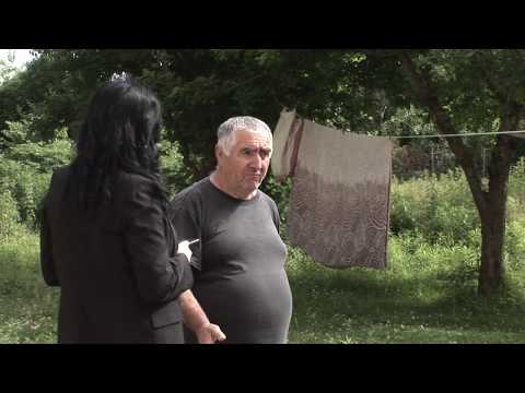 ფოთში, აკაკის ქუჩის მცხოვრებლები ქვეწარმავლების მომრავლებას უჩივიან 01 06 20