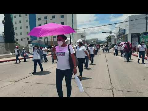 TRABAJADORES DE LA UNICACH PROTESTAN EN CONTRA DEL ACOSO LABORAL ORQUESTADO POR EL RECTOR.