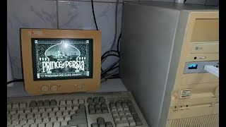 Computador Cyrix 486 SLC 33 MHz rodando Prince of Persia