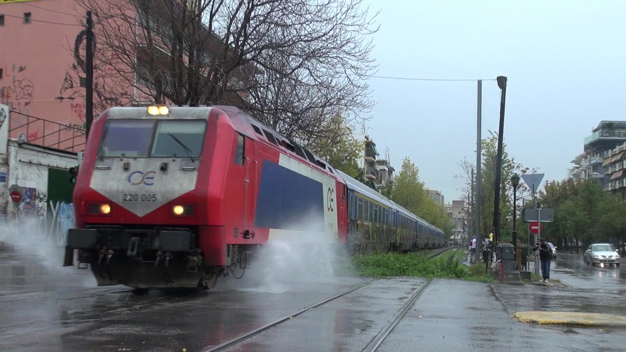 Trains at Western Athens Under Heavy Rainfall.(30/12/2012)