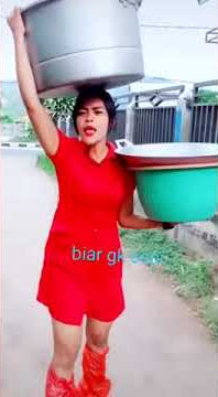 cewek Penjual makanan yg lucu