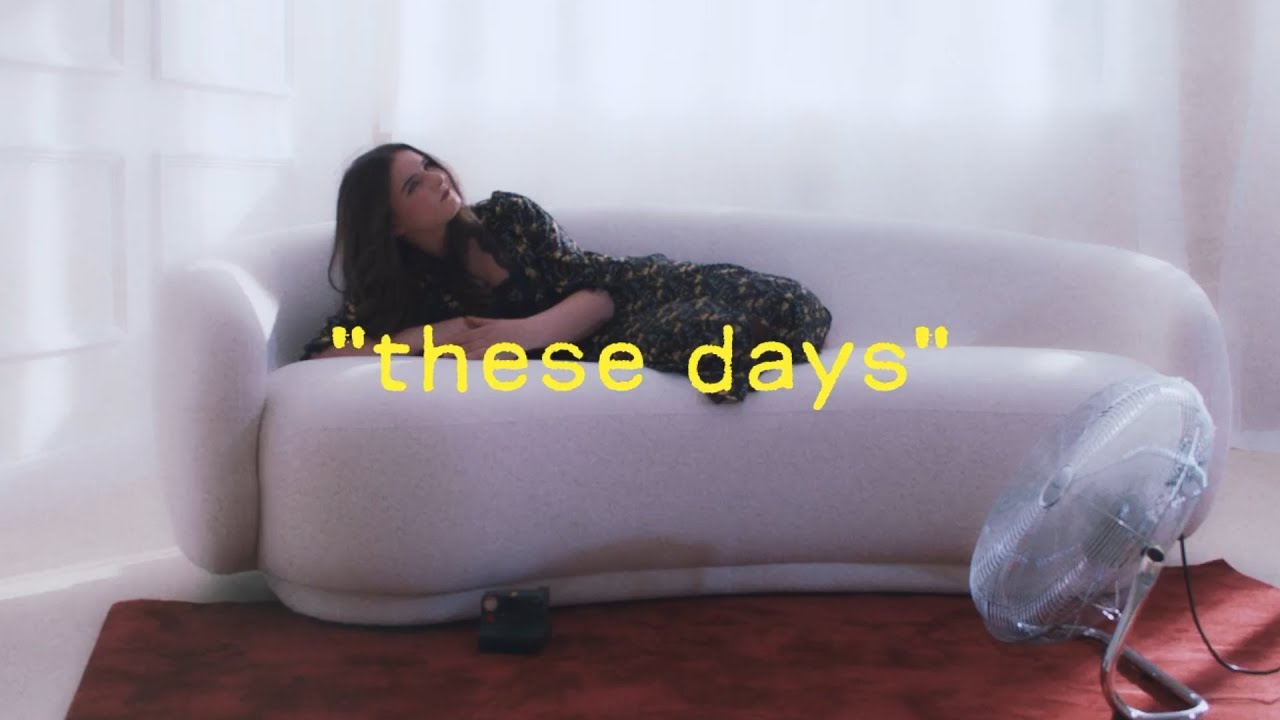 Muireann Bradley - These Days (Official Visualiser)