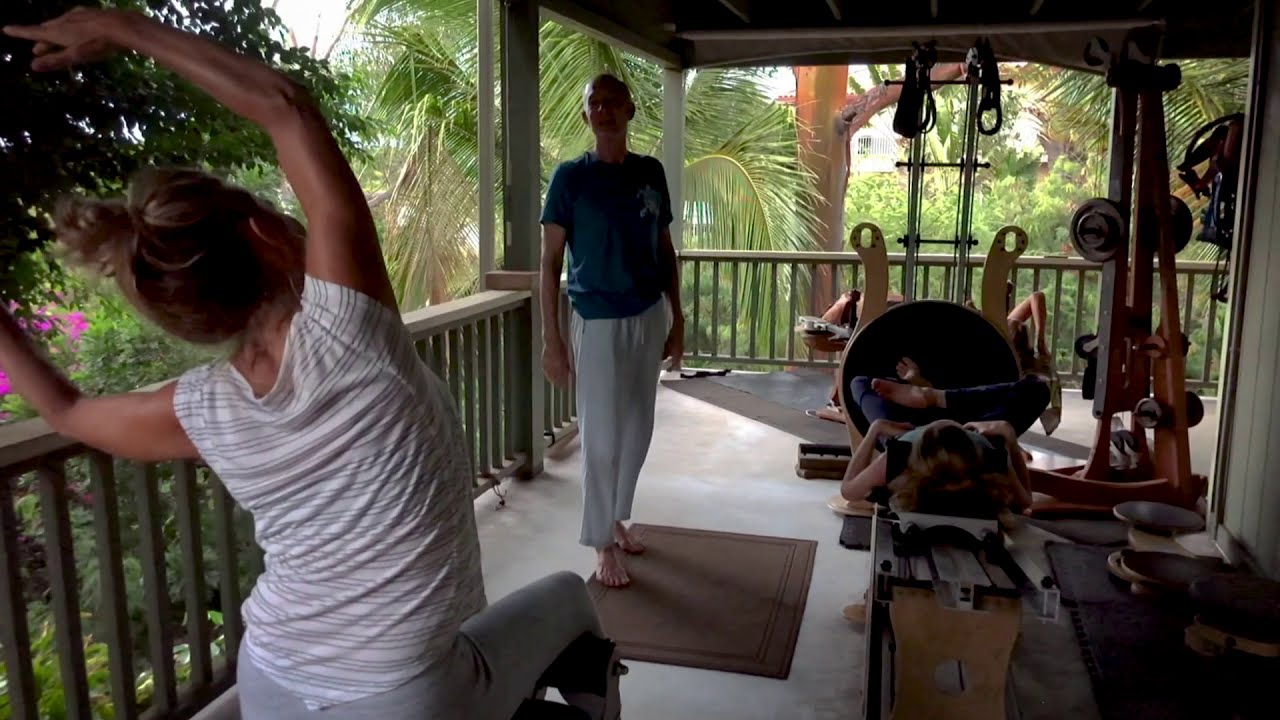 Robert Samiljan Maui Gyrotonic: Rotating Torsos Together