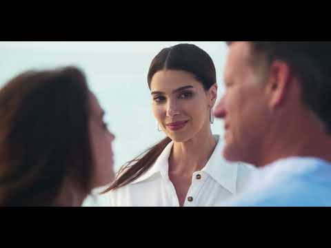 Desperate Housewives' Teri Hatcher & James Denton Reunite on Fantasy Island (6 of 6)