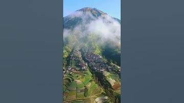 Desa di lereng Gunung Sumbing. Nepal van Java. #magelang #travelling