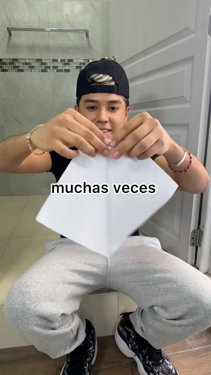 HICE UN AVIONCITO #shorts