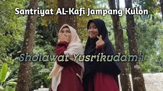 #Sholawat_hitz #Yusyrikudam'i Sholawat Yusyriku Dam'i oleh Laella & Putri