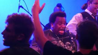 Craig Robinson -"Sweet Dreams / Eye Of The Tiger" Australian Tour 2016, Adelaide Live HD