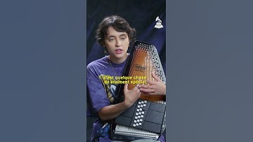 Pomme Reveals Her Favorite Oscar Schmidt Autoharp | It Goes To 11