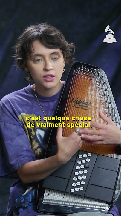 Pomme Reveals Her Favorite Oscar Schmidt Autoharp | It Goes To 11