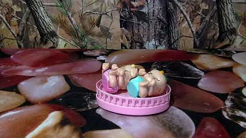 TOMY MicroBabies  -  Nap Time!