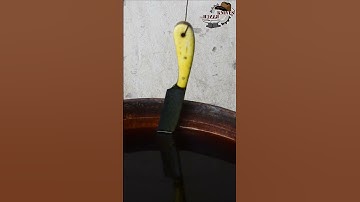 How to Reveal Damascus Pattern of a Knife with the Process of Etching | Knives Ranch