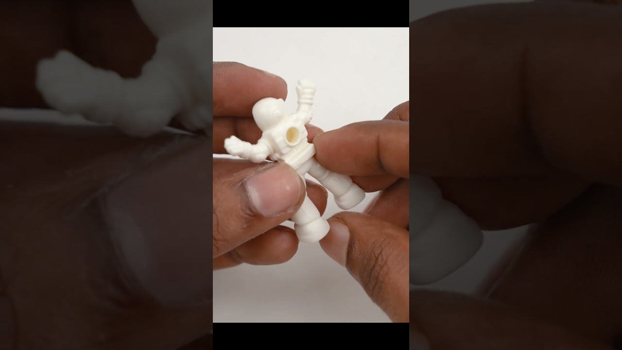 kinder JOY Astronaut 