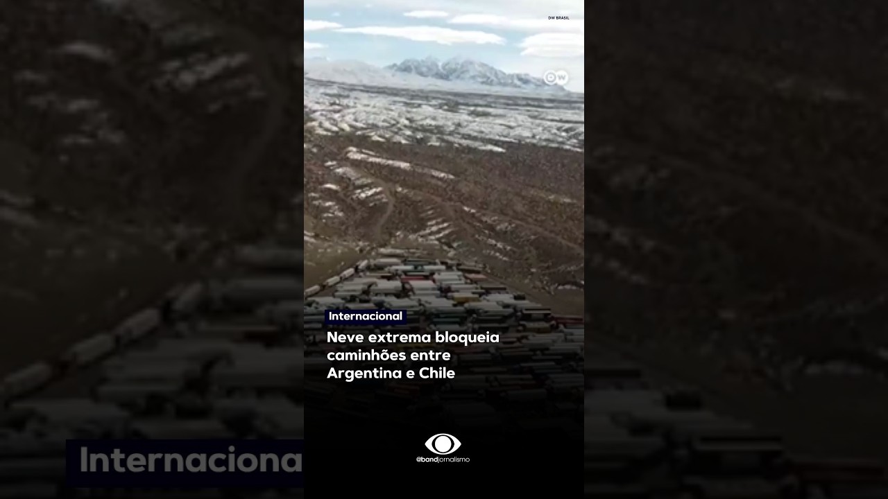 Neve extrema bloqueia caminhões entre Argentina e Chile