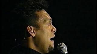 Video thumbnail of "René González-De que nos vale"