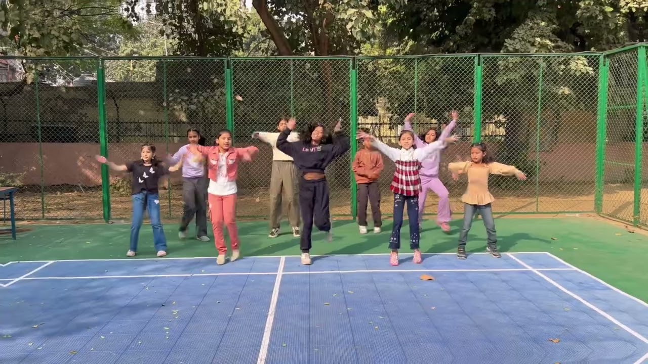 Lagdi Hai Thai 😍| Abhiman Dance Studio Girls Group