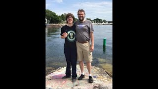 Conversations: Holidays with Hunter  12.22.21