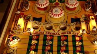 Gottlieb's Kings and Queens pinball machine screenshot 3