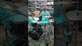 Drumming along the classic groove in 'Seven Days' by Sting (part 3)