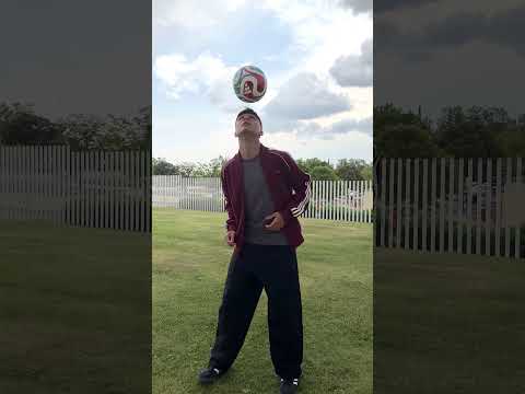 Pedri is just too good with a football ⚽️🙄 #pedri #football #skills